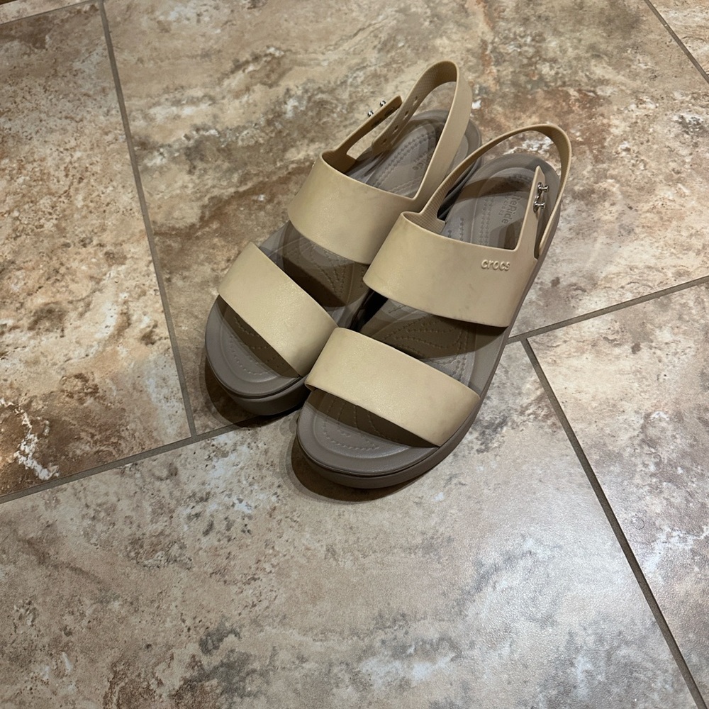 CROCS Women's Beige Sandals
